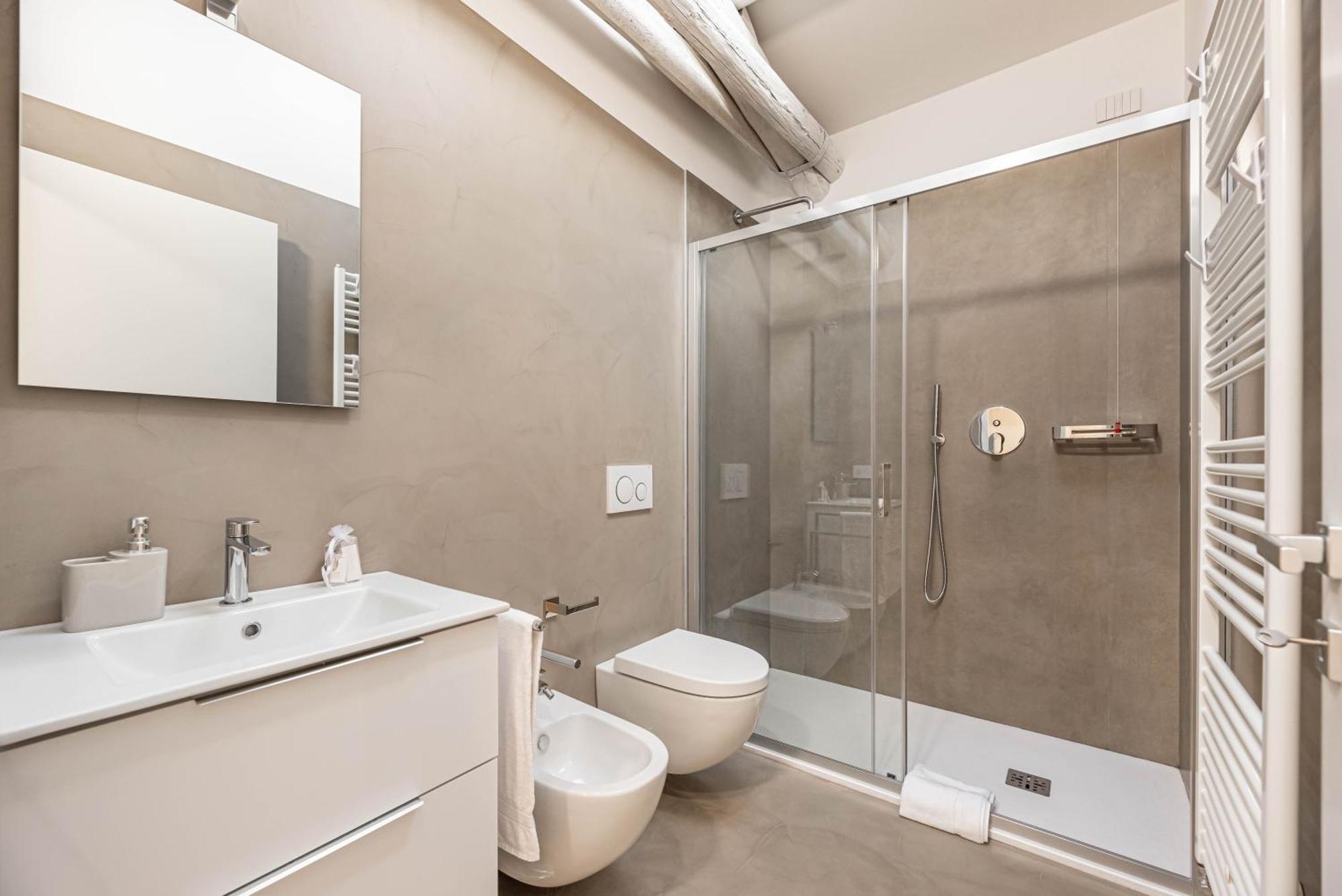 We Home - Romeo&Giulietta Luxury Retreat เวโรนา ภายนอก รูปภาพ